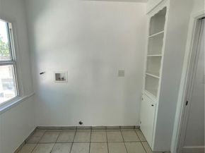 13229 Schoenborn Street, Sun Valley (los Angeles) CA 91352