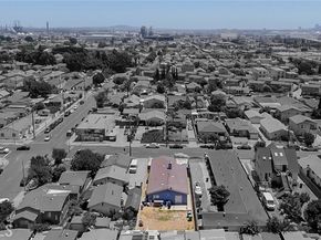 1049 Sanford Avenue, Wilmington (los Angeles) CA 90744
