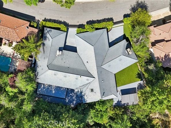 4900 Queen Victoria, Woodland Hills (los Angeles) CA 91364