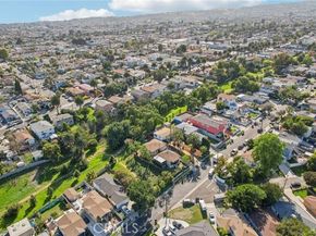 811 W Oliver, San Pedro (los Angeles) CA 90731