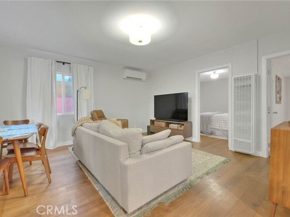 2615 Maceo, Los Angeles CA 90065