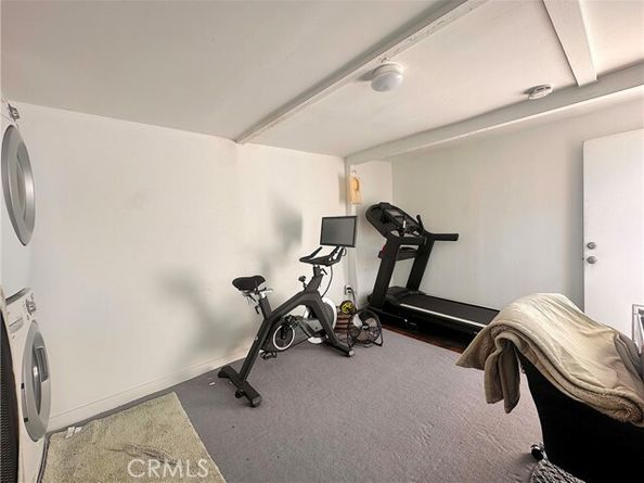 2615 Maceo, Los Angeles CA 90065