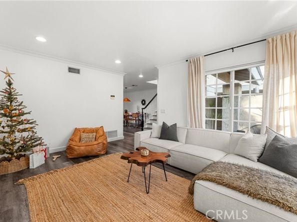 5006 Hampton Court, Westminster CA 92683