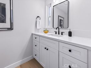 9847 Bothwell Road, Northridge (los Angeles) CA 91324