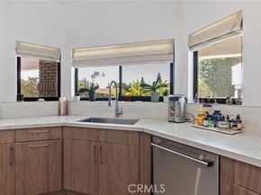 19651 Marilla Street, Northridge (los Angeles) CA 91324