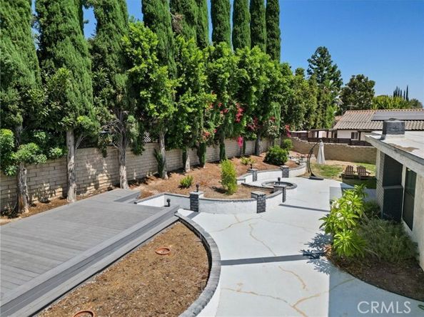 19651 Marilla Street, Northridge (los Angeles) CA 91324