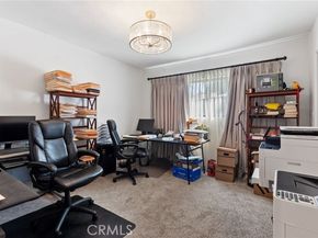 19651 Marilla Street, Northridge (los Angeles) CA 91324