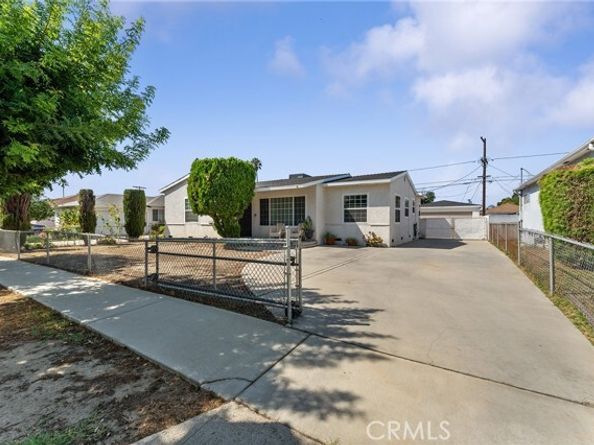 9037 Varna Avenue, Arleta (los Angeles) CA 91331