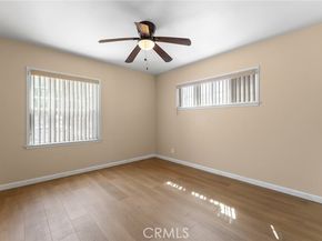 9037 Varna Avenue, Arleta (los Angeles) CA 91331