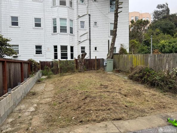 1264 3rd Avenue, San Francisco CA 94122