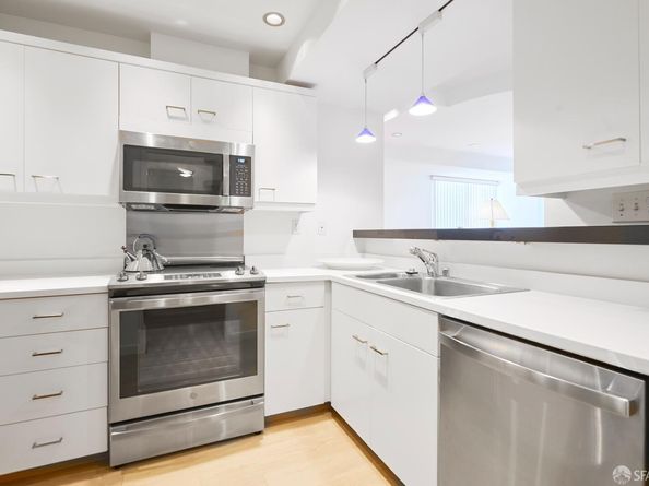 1 Daniel Burnham Court 816, San Francisco CA 94109