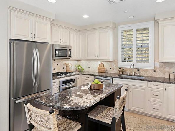 2840 Villas Way, San Diego CA 92108
