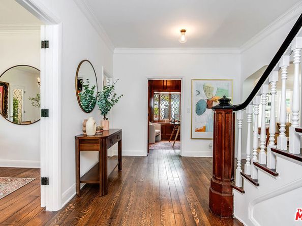 132 S Beachwood Drive, Los Angeles CA 90004