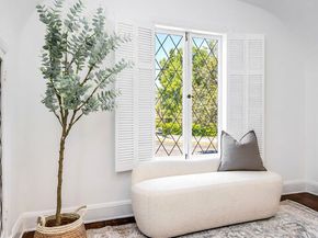 132 S Beachwood Drive, Los Angeles CA 90004