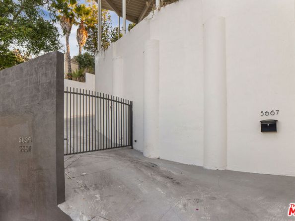5667 Tryon Road, Los Angeles CA 90068