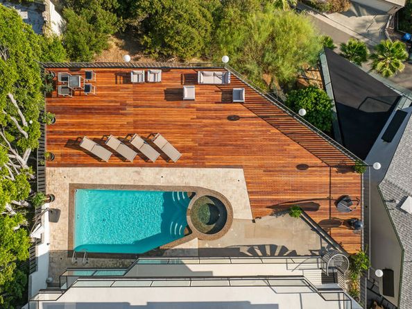 5667 Tryon Road, Los Angeles CA 90068