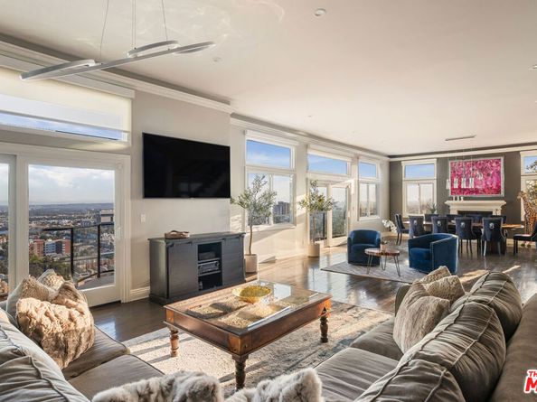 5667 Tryon Road, Los Angeles CA 90068