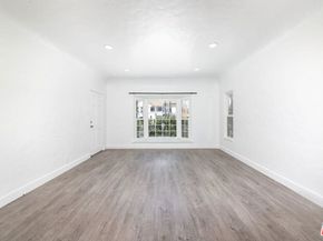 1032 S Orange Drive, Los Angeles CA 90019