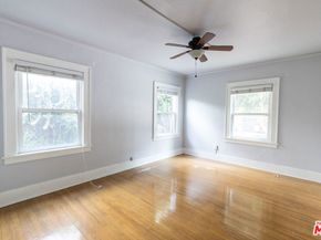 1206 3rd Avenue, Los Angeles CA 90019