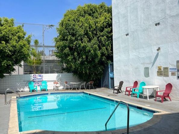 1617 N Fuller Avenue, Los Angeles CA 90046