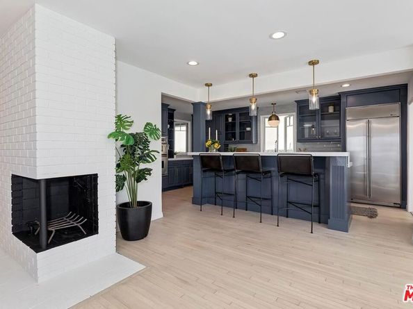 236 Waterview Street, Playa Del Rey CA 90293