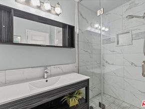 6250 Buckingham 101, Culver City CA 90230