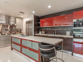 9229 Robin Drive, Los Angeles CA 90069