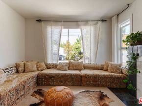 1622 Glyndon Avenue, Venice CA 90291