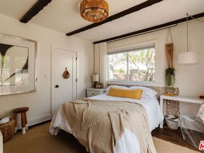 1622 Glyndon Avenue, Venice CA 90291