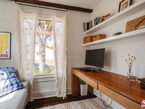 1622 Glyndon Avenue, Venice CA 90291