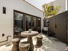 1622 Glyndon Avenue, Venice CA 90291