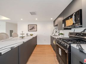 321 S Oxford Avenue 203, Los Angeles CA 90010
