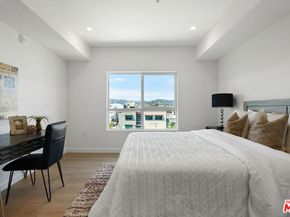 321 S Oxford Avenue 203, Los Angeles CA 90010