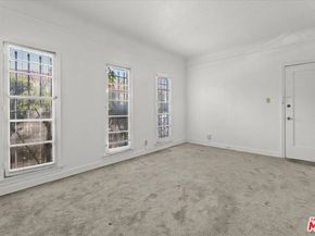 630 S Cochran Avenue, Los Angeles CA 90036