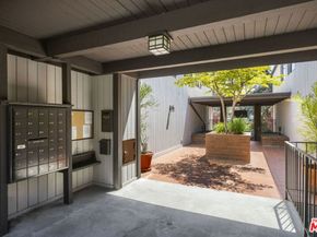 925 14th Street 19, Santa Monica CA 90403