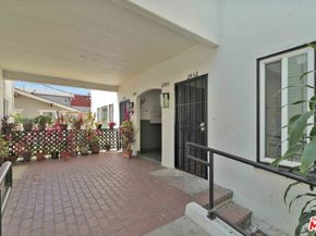2442 W 18th Street, Los Angeles CA 90019