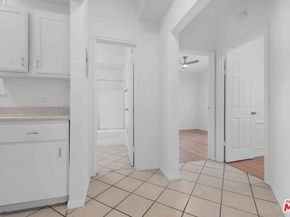 2442 W 18th Street, Los Angeles CA 90019