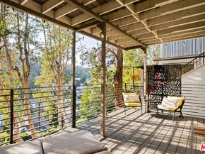 2855 Effie Street, Los Angeles CA 90026