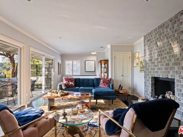 2855 Effie Street, Los Angeles CA 90026