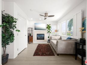 3005 Grand Canal, Venice CA 90291
