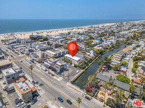 3005 Grand Canal, Venice CA 90291