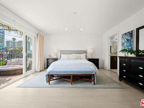 3005 Grand Canal, Venice CA 90291