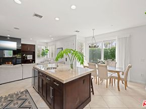 3005 Grand Canal, Venice CA 90291
