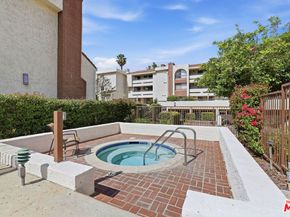 21650 Burbank Boulevard 315, Woodland Hills CA 91367