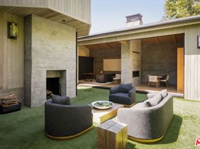 719 San Lorenzo Street, Santa Monica CA 90402