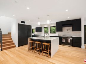 719 San Lorenzo Street, Santa Monica CA 90402