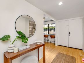 2337 Oak Street 4, Santa Monica CA 90405