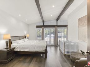 3970 Ellenita Avenue, Tarzana CA 91356