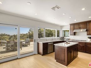 3970 Ellenita Avenue, Tarzana CA 91356