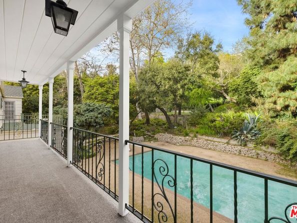1150 Stone Canyon Road, Los Angeles CA 90077
